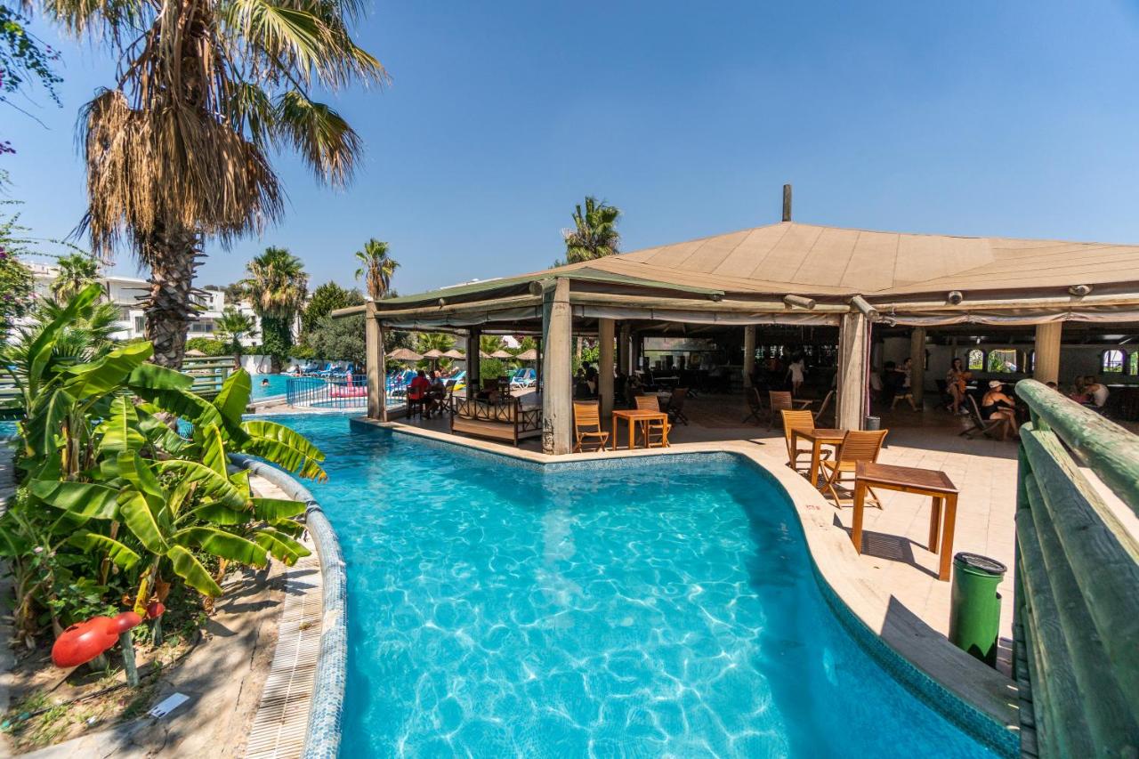 Ayaz Aqua Beach Hotel — 4