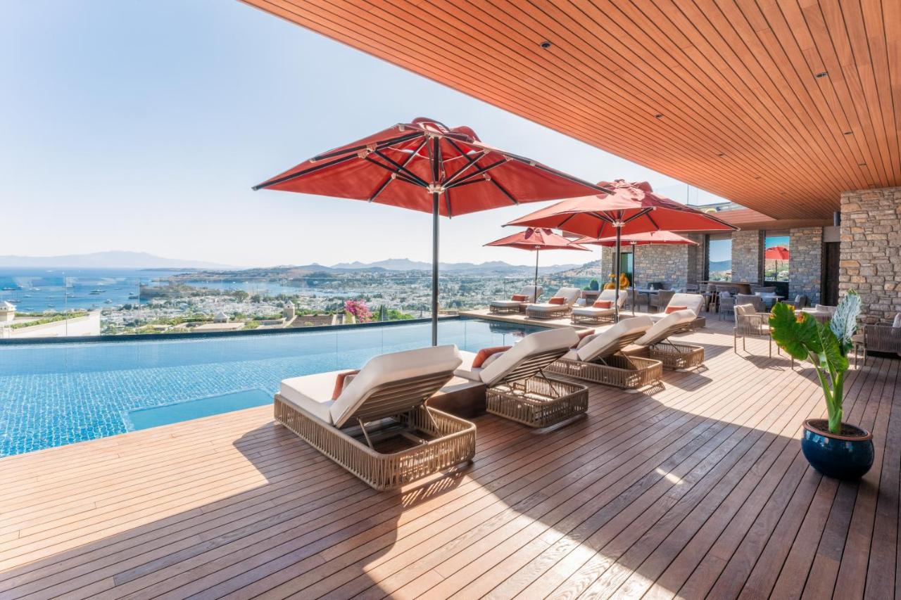Mavilu Luxury Hotel — 3